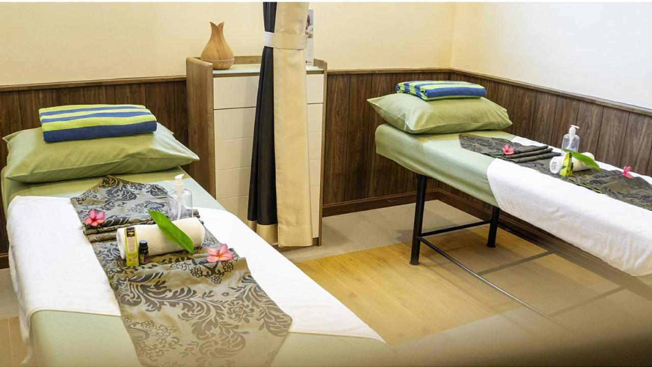 Emerald Garden International Hotel Medan Extérieur photo